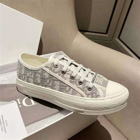 dior sneakers kadın|dior ladies sneakers.